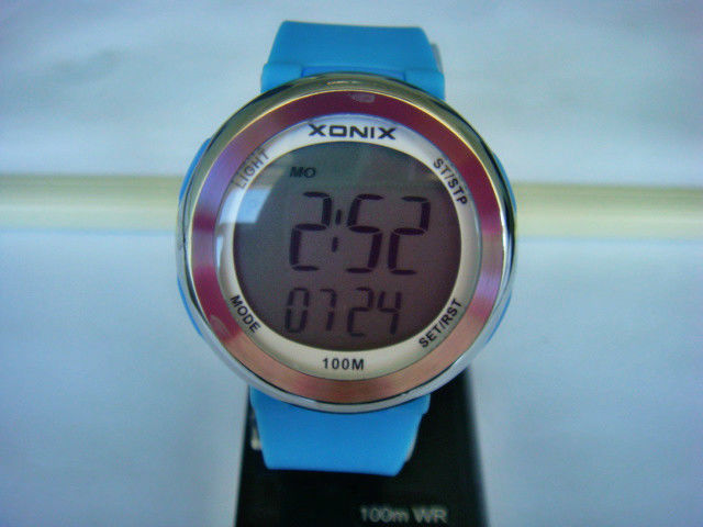 Round Sporty LCD Electronic Quartz Digital WristWatch for Unisex