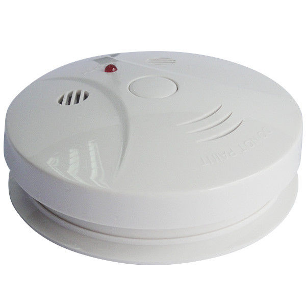 White Round Commercial Battery Operated Smoke Detectors With Ceiling / Wall Mounting