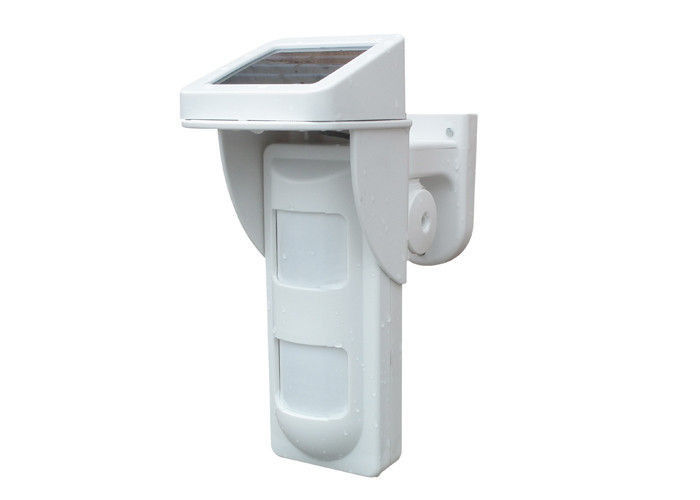 Wide angle detection outdoor wireless motion sensor with solar-powered technology